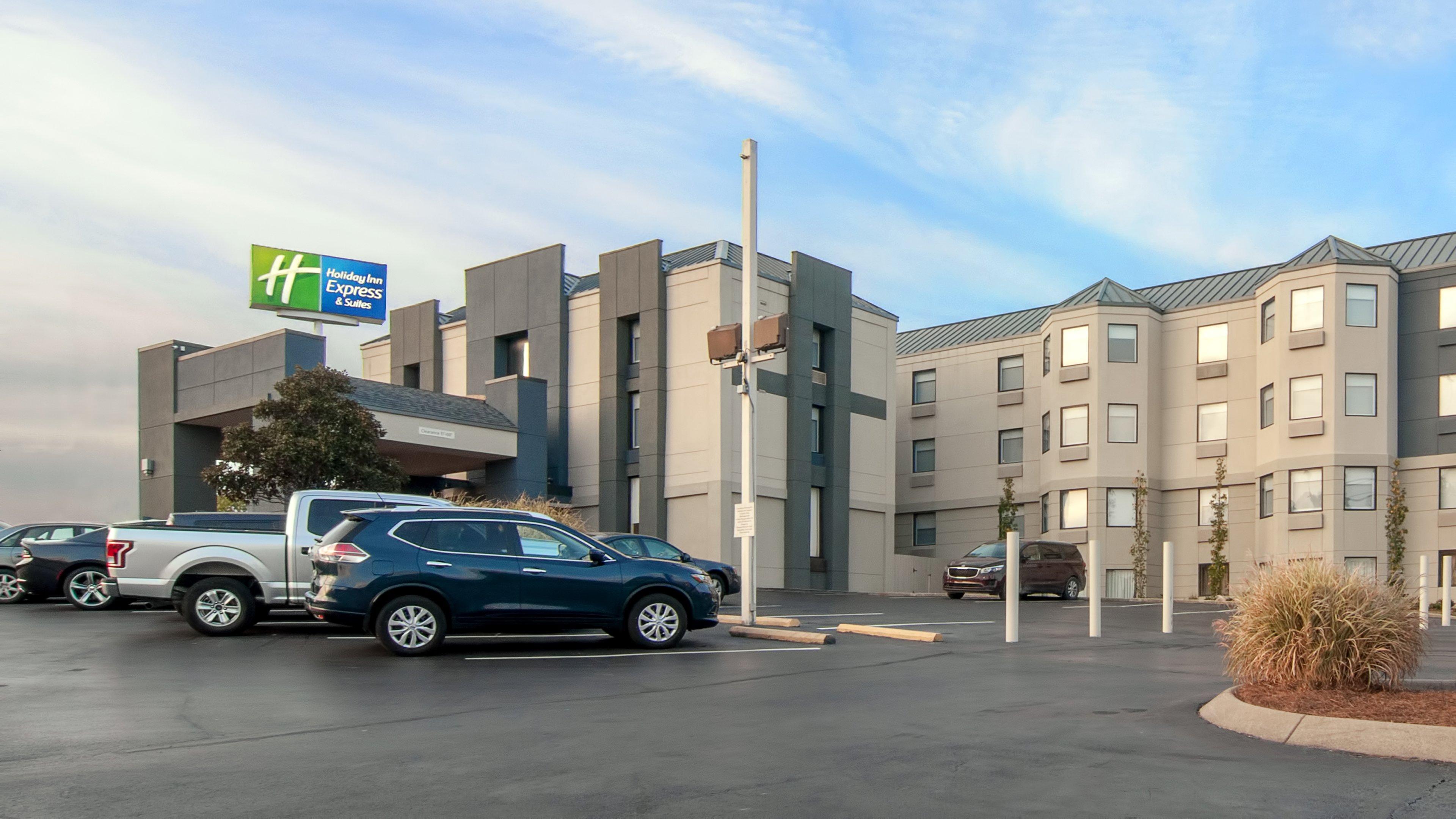 Holiday Inn Express & Suites Nashville-I-40 & I-24 Exterior photo