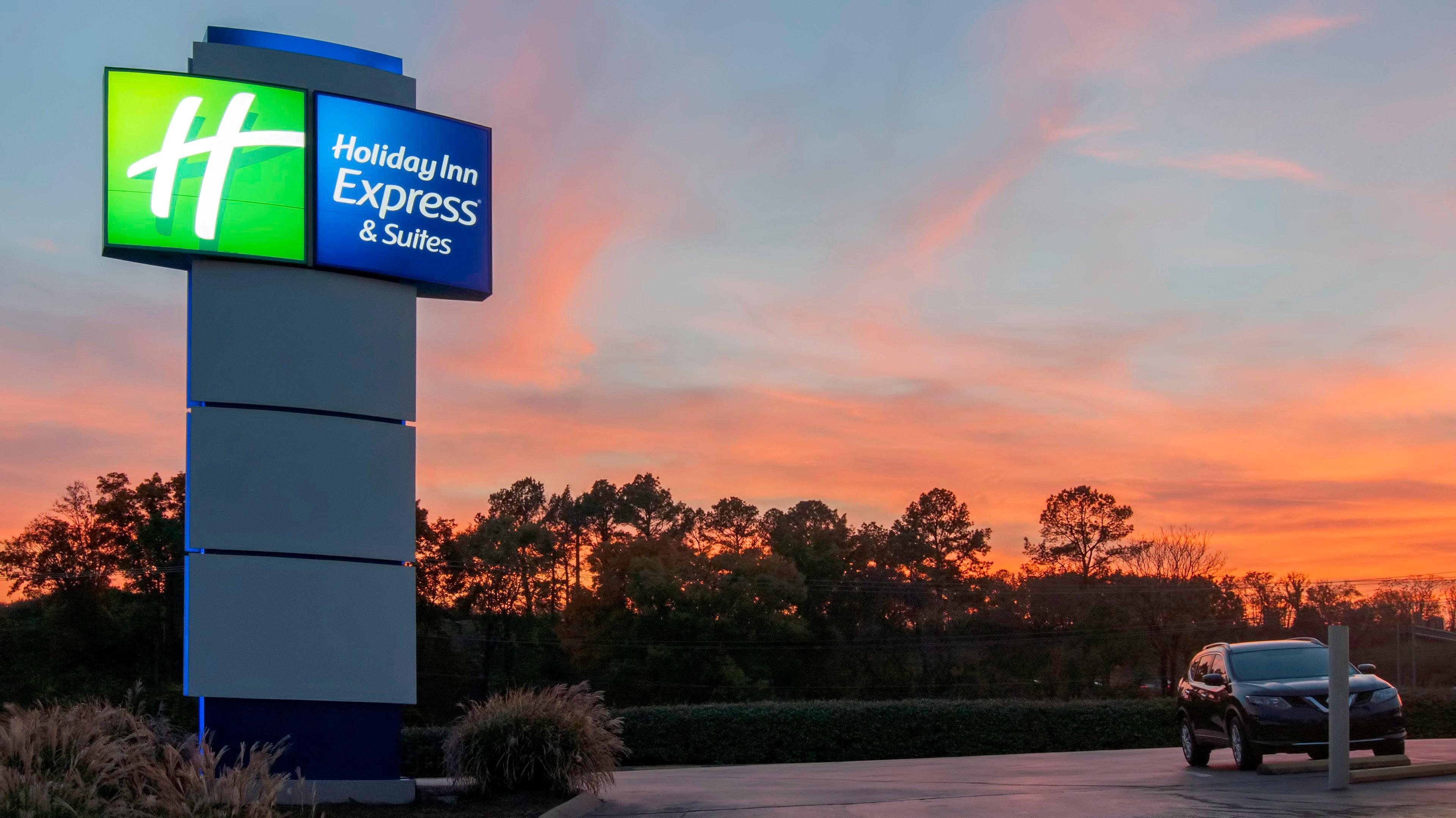 Holiday Inn Express & Suites Nashville-I-40 & I-24 Exterior photo